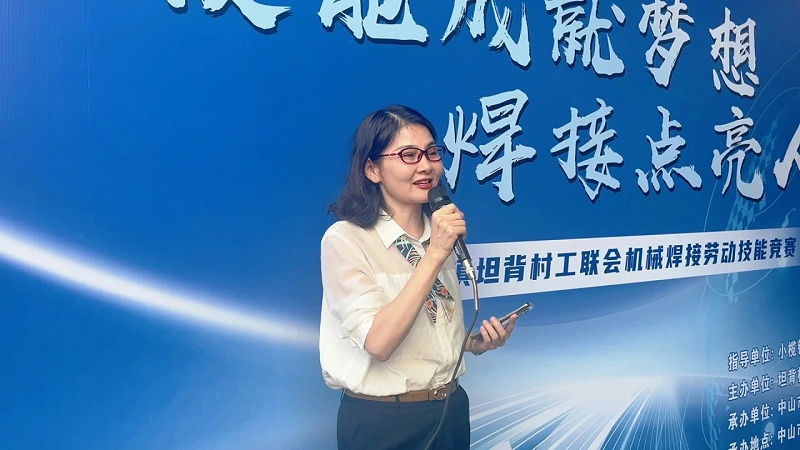 凌宇
