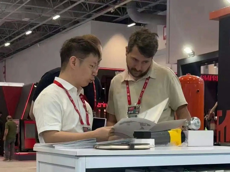 凌宇