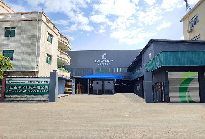 凌宇